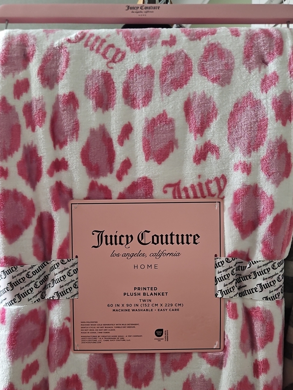 Juicy Couture Pink and White Leopard Print Plush Blanket
